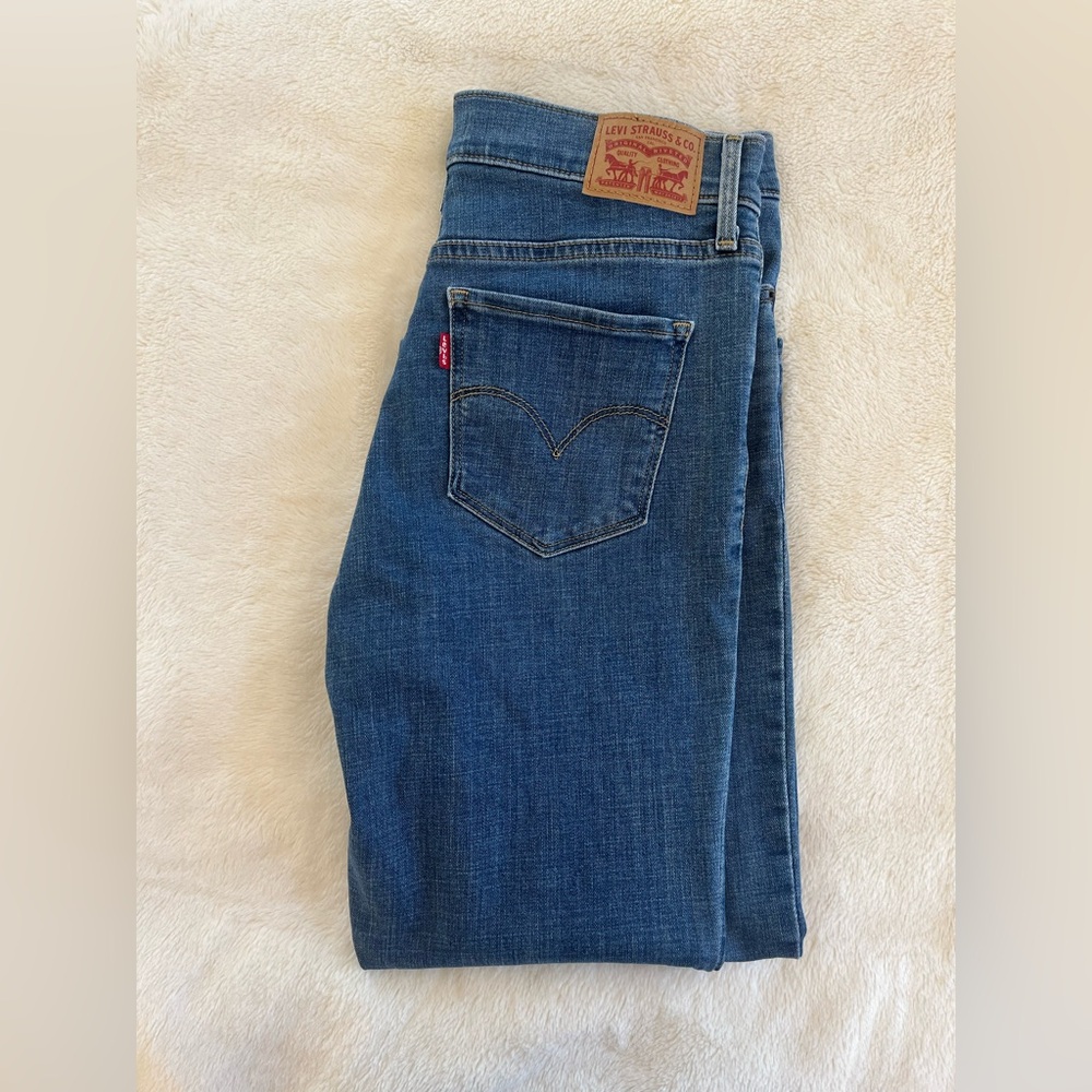 Levi's 311 Shaping Skinny Capri